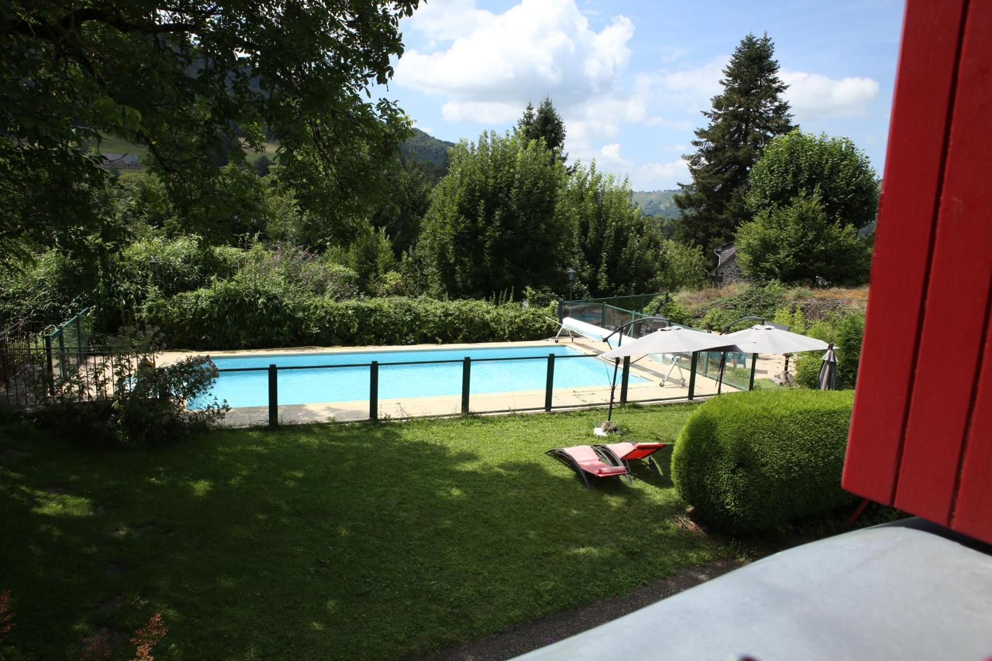 Auberge De L'Aspre Fontanges Bagian luar foto